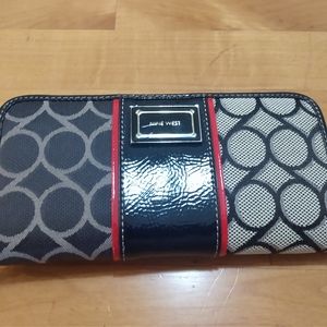 ***SOLD***Nine West Wallet
